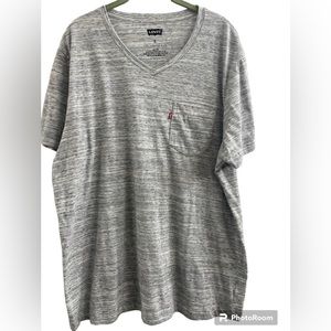 Levi’s Cloud Dancer V Neck Pocket Tee Sz (XL)